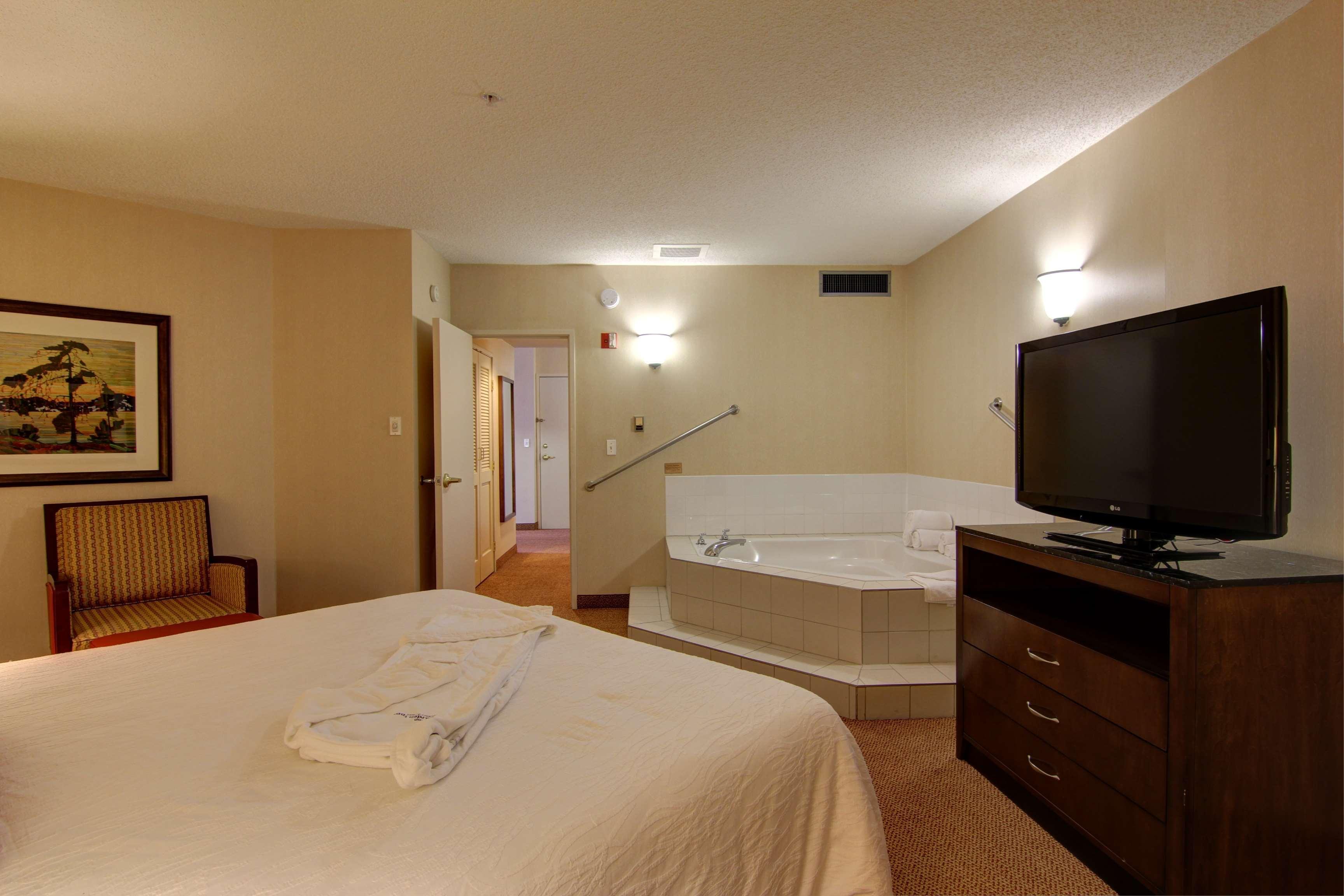 Hilton Garden Inn Calgary Airport Dış mekan fotoğraf
