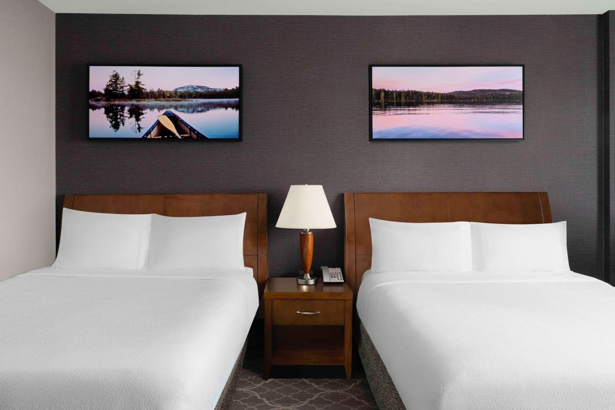 Hilton Garden Inn Calgary Airport Dış mekan fotoğraf