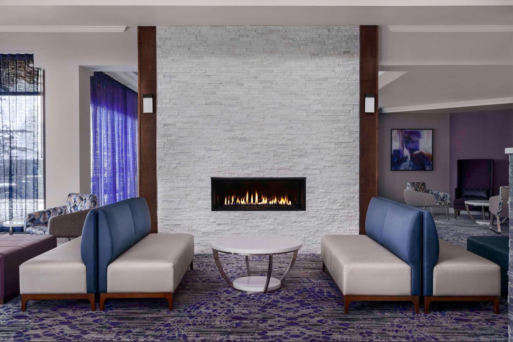 Hilton Garden Inn Calgary Airport Dış mekan fotoğraf