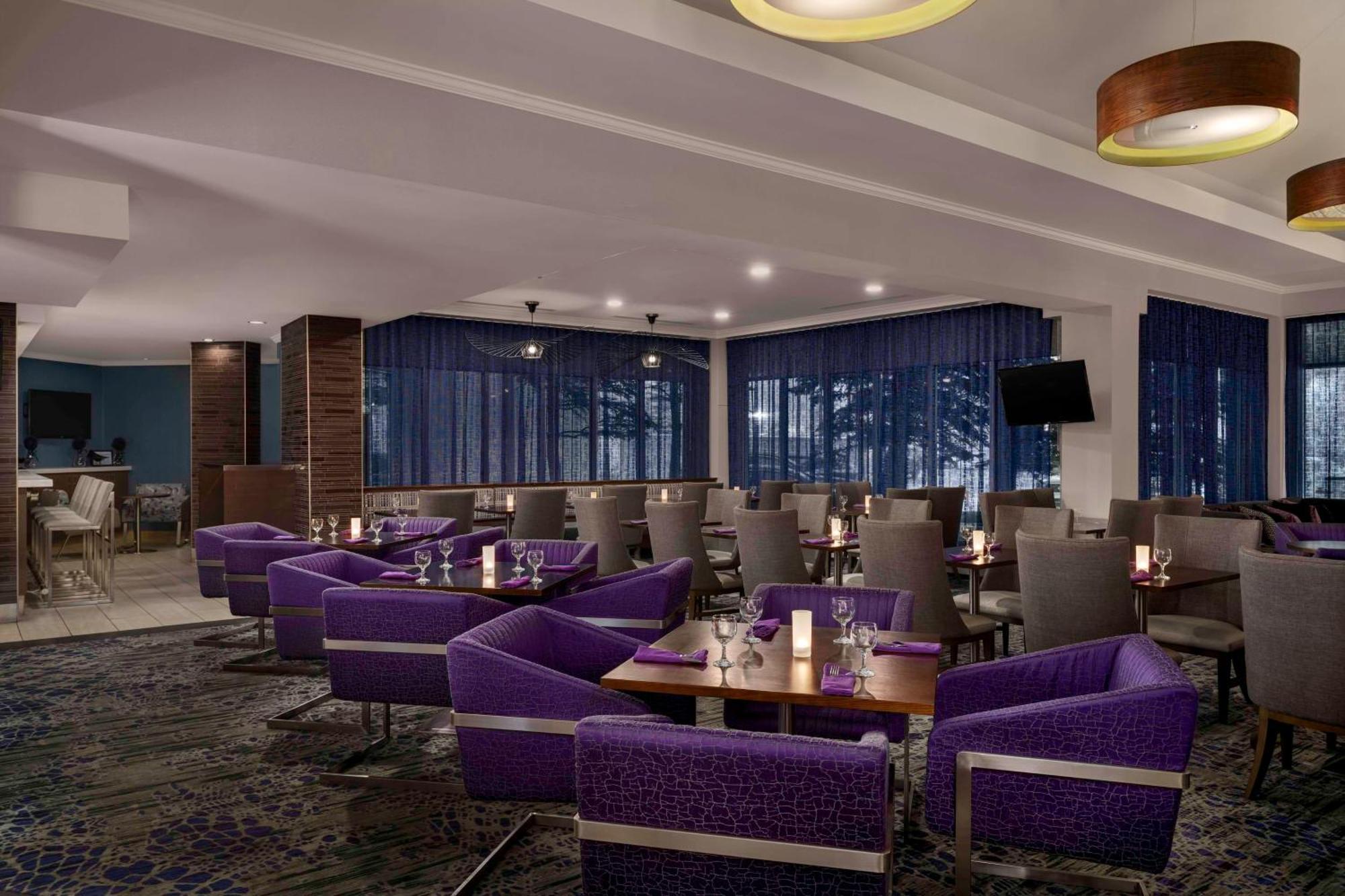 Hilton Garden Inn Calgary Airport Dış mekan fotoğraf