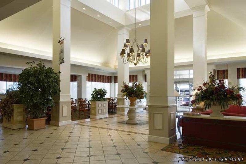 Hilton Garden Inn Calgary Airport İç mekan fotoğraf