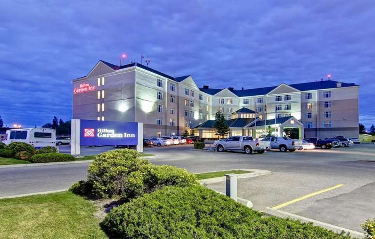 Hilton Garden Inn Calgary Airport Dış mekan fotoğraf